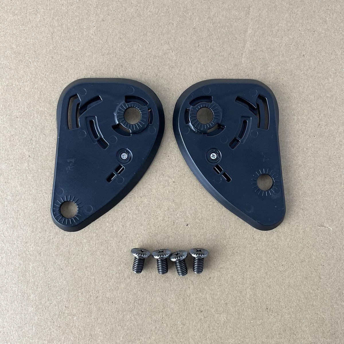 Suku Cadang Pengganti Kit Roda - Motorcycle Gear Helmets ulasan dan harga